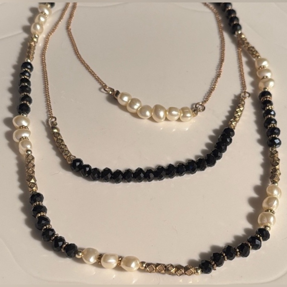 Unbranded 3-Tiered Layered Gold Tone Black Faux Pearl Necklace Women’s Jewelry